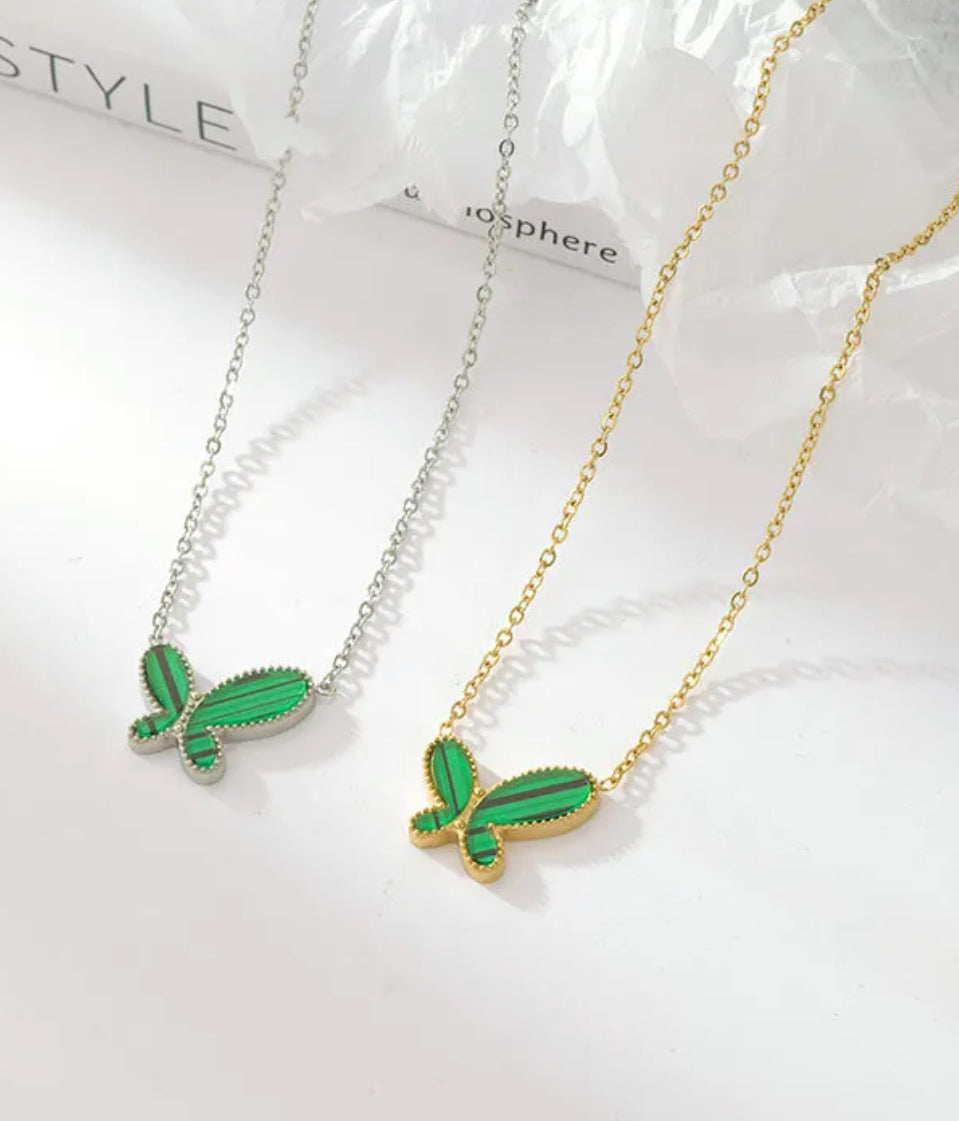 Necklace Butterfly green AB