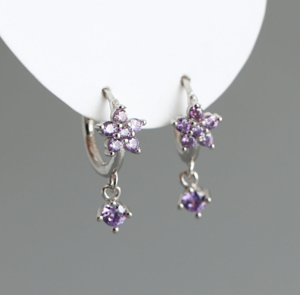 Earring hoop flower purple