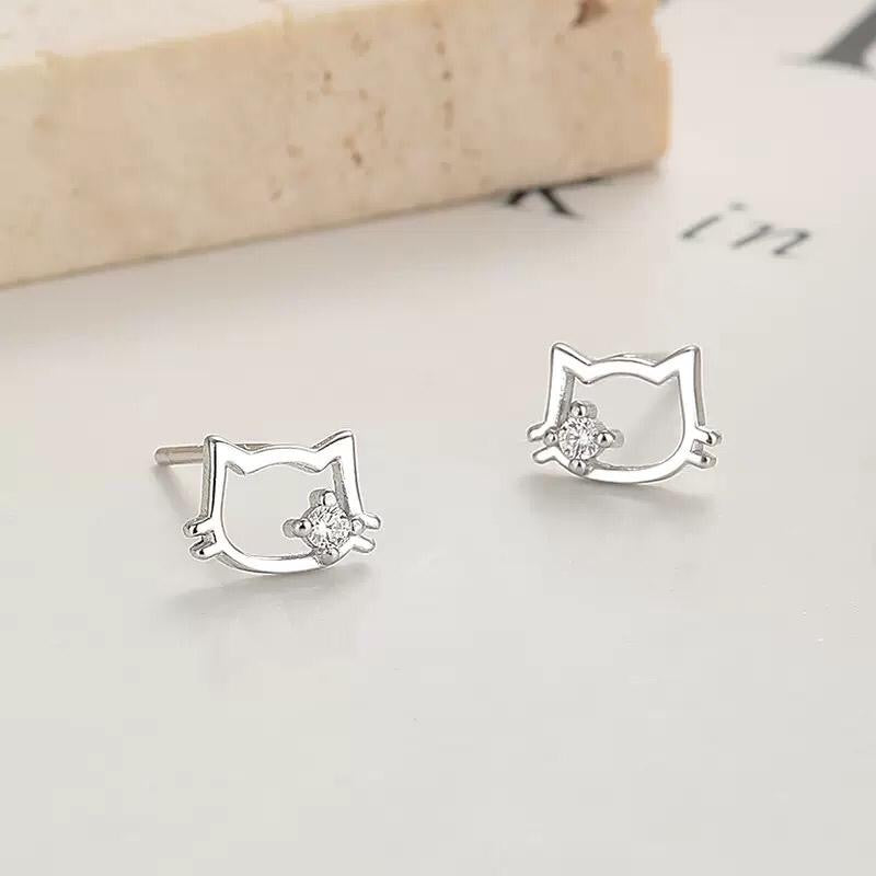 Earrings kitty