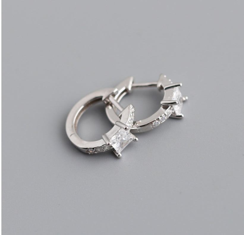 Earring light silver