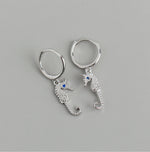 Earring seahorse