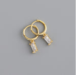 Earring classy gold