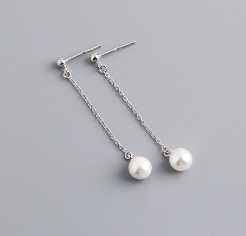 Earring pendant pearl