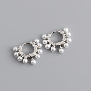 Earring love pearl