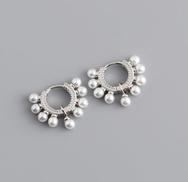 Earring love pearl