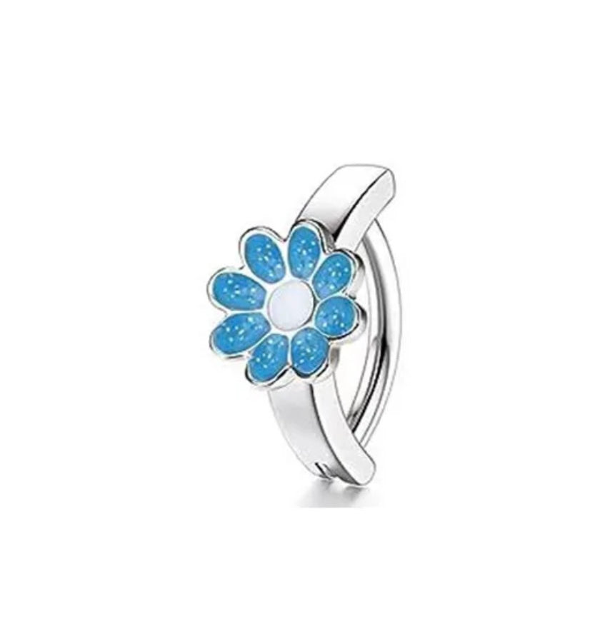 Belly piercing flower sky